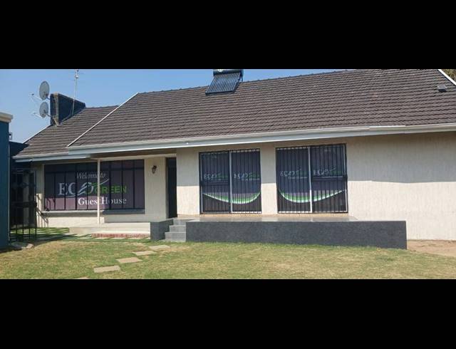 BUSINESS FOR SALE IN KEMPTON PARK EXT 02